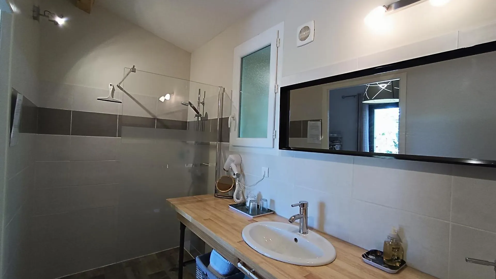 Mas Auroma Bed & Breakfast Murs  0*, Murs (Vaucluse)