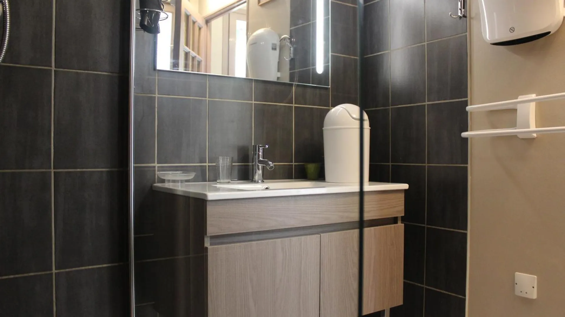 Mas Auroma Bed & Breakfast Murs  0*, Murs (Vaucluse)